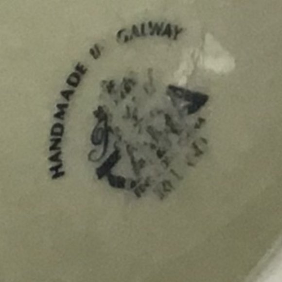 Lovely Shamrock Tapered Candle Holder / Stick Made in Ireland - Picture 4 of 4